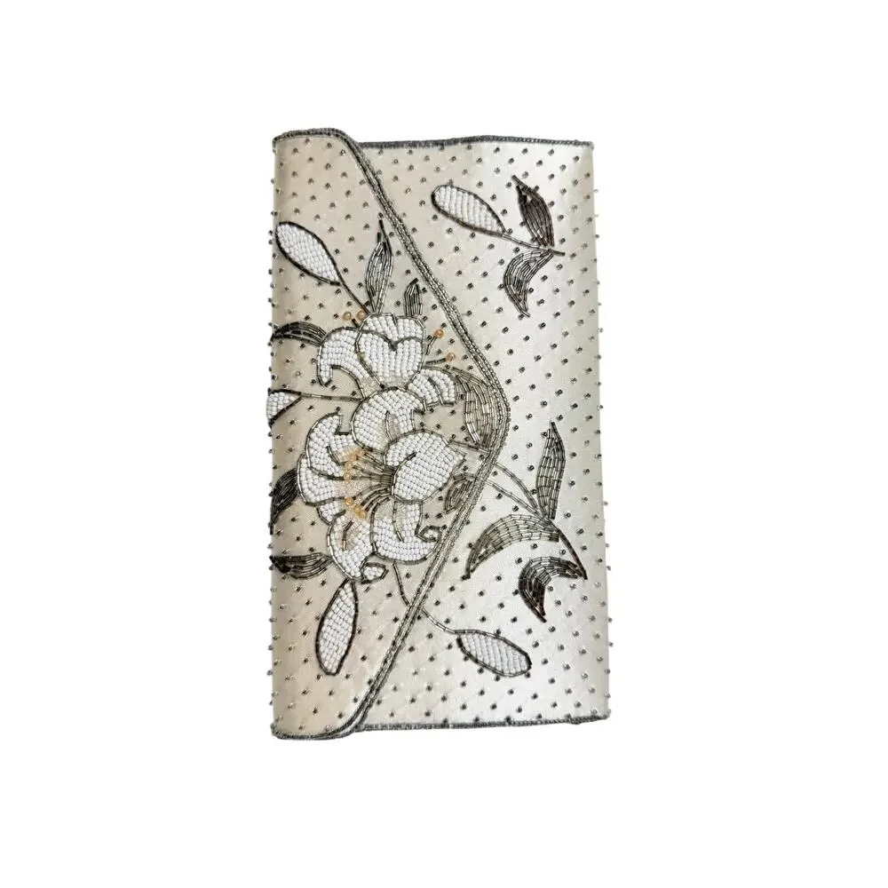 Vintage Mid Century Made in Japan Hand Beaded Floral Envelope Clutch Purse Ivory